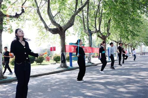 說(shuō)明: http://10.1.9.7:8080/_vsl/7A93590461D41059341B0928529DB49F/37BDC872/4F27D